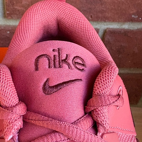 New Nike Zoom Bella 6 Adobe Red White Womens Sneakers NIB Athletic Shoes - Picture 8 of 15